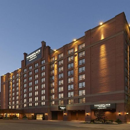 Towneplace Suites By Marriott Віндзор Екстер'єр фото